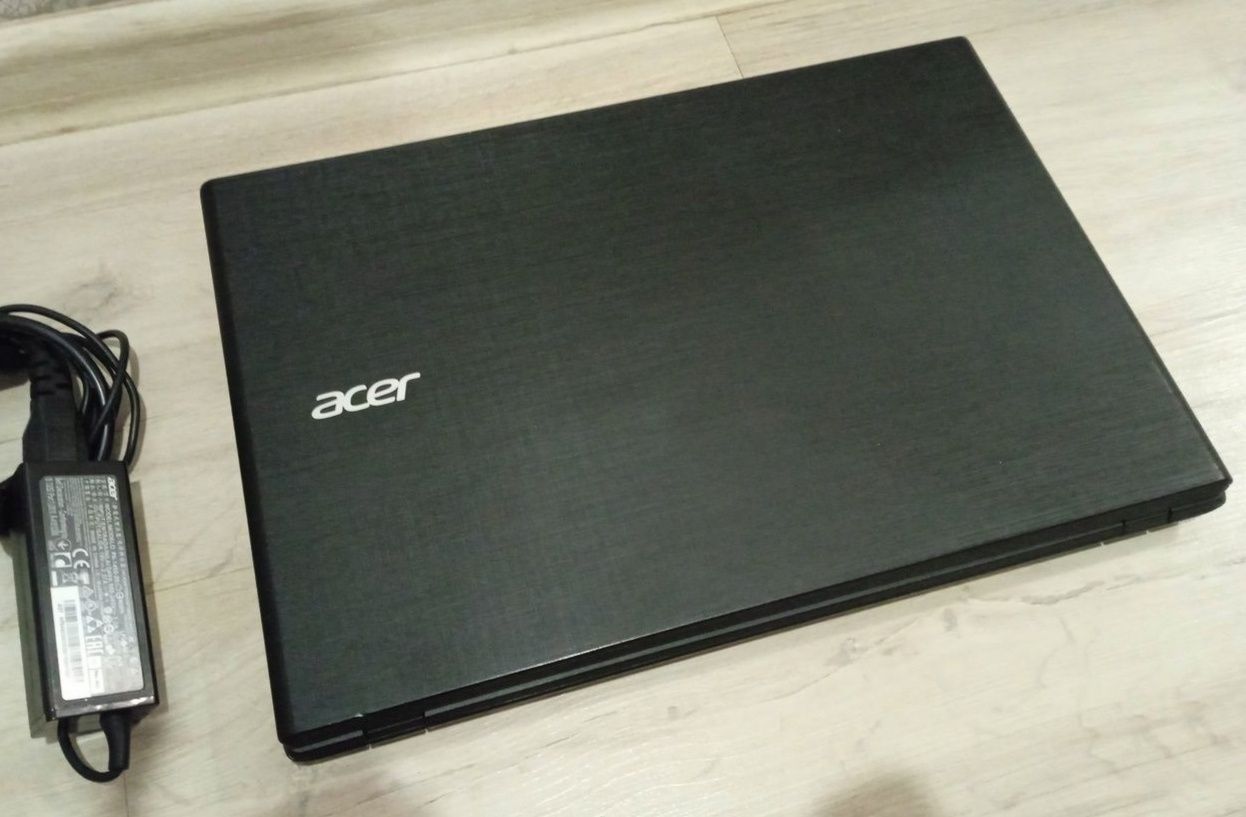 Ноутбук acer extensa 2511 (i3 1.7 ГГц)