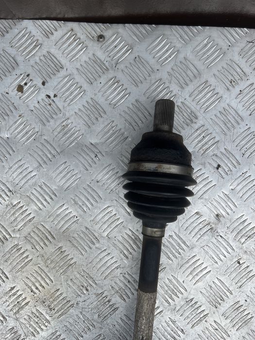 Полуось привод левый 18 бенз мкпп Форд си мах ford c-max c max год 07