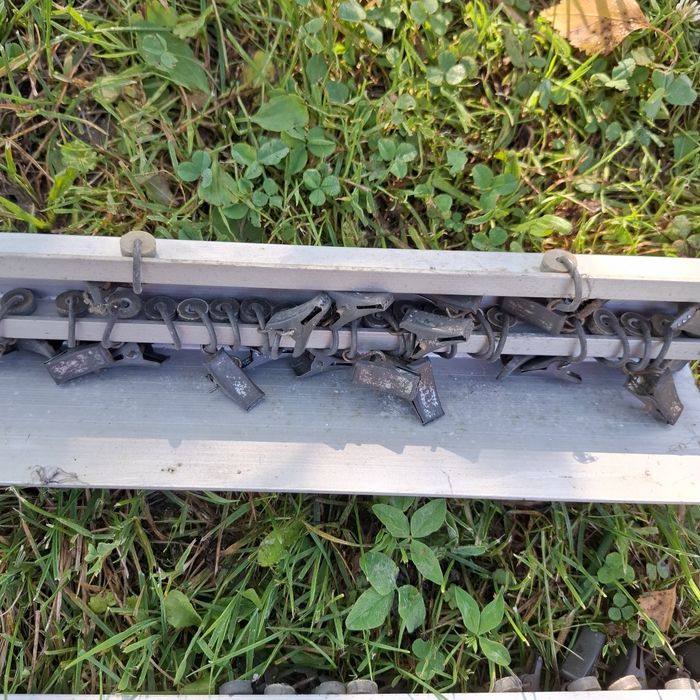 2 szt Karnisz dwurzędowy 250cm  szyna aluminiowa vintage PRL z żabkami