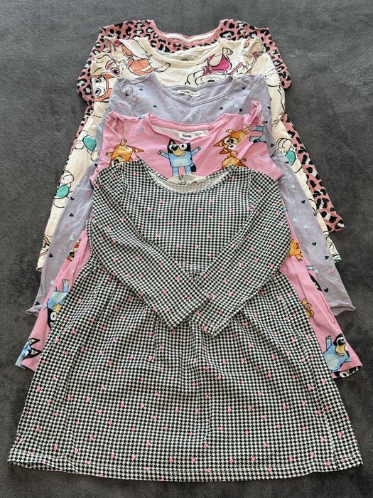 Сукні для дівчинки, розмір 104