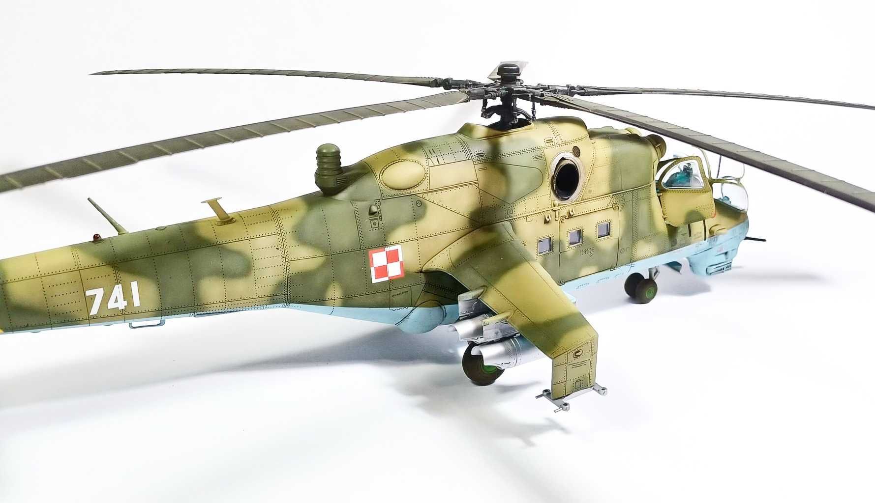 Profesjonalnie wykonany POLSKI Mi-24 W 1/48