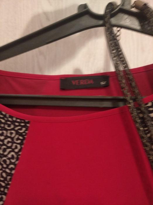 Продам дві сукні  великого розміру