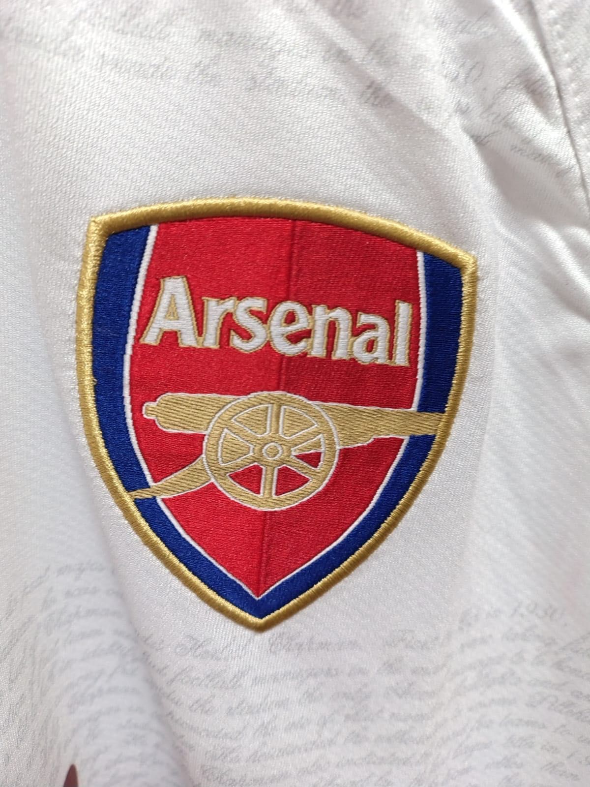 Camisola comemorativa arsenal