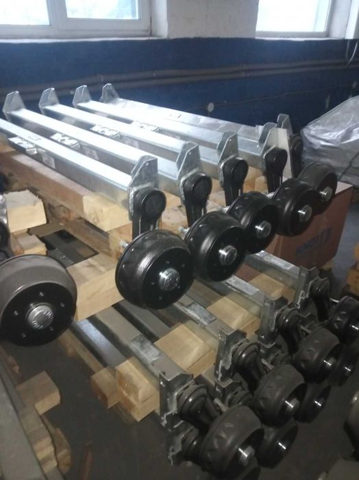 вісь на прицеп, торсіон, балка на прицеп,  прицеп, ось на прицеп СКЛАД