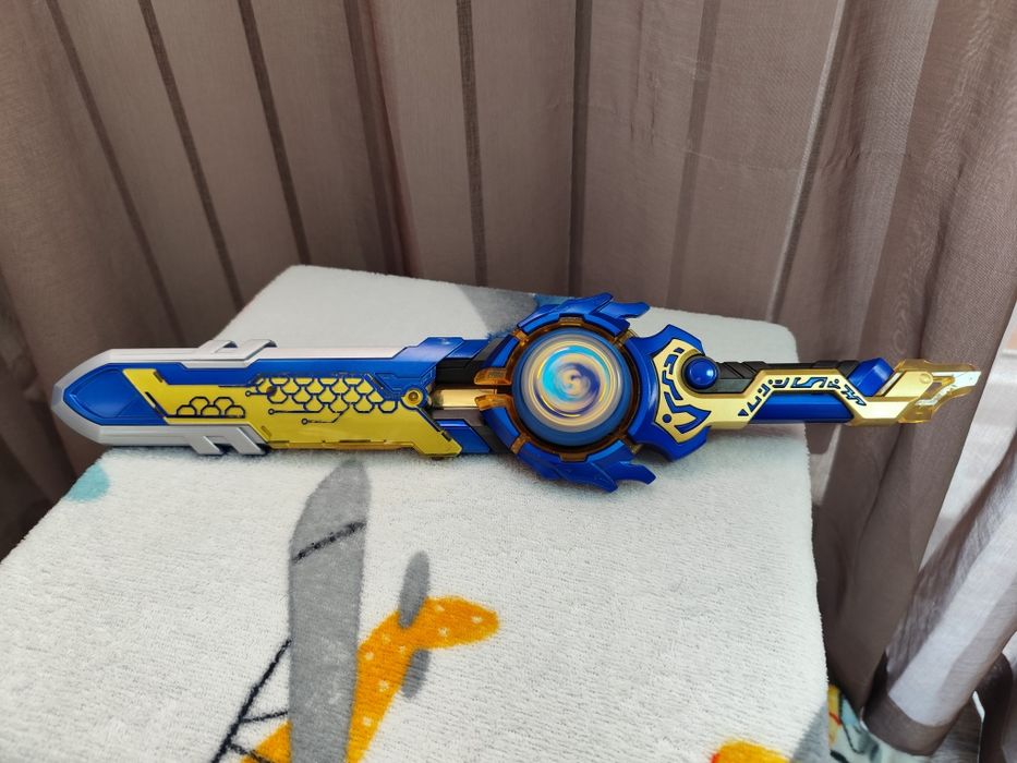 Infinity Nado VI серія Split Series Sacred Shield Double Dragon S