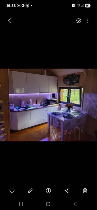 Domek caloroczny  z andresola nad pieknym jeziorem