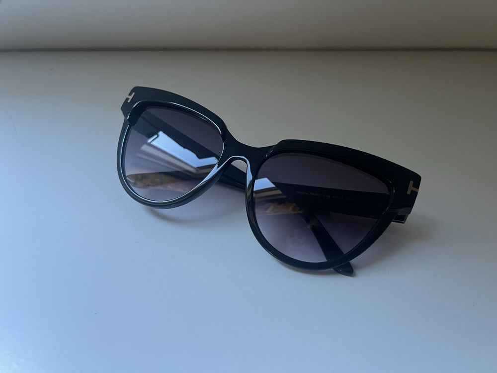 Okulary Tom Ford Nadine TF 0941 01B 57