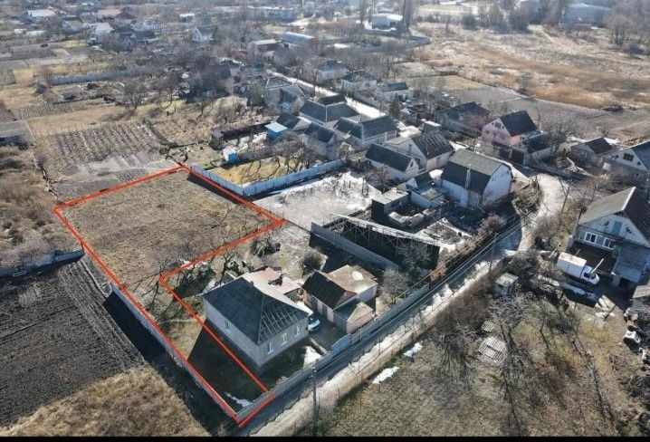 Продам земельну ділянку в Підгородному