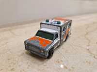 Matchbox ambulans resorak