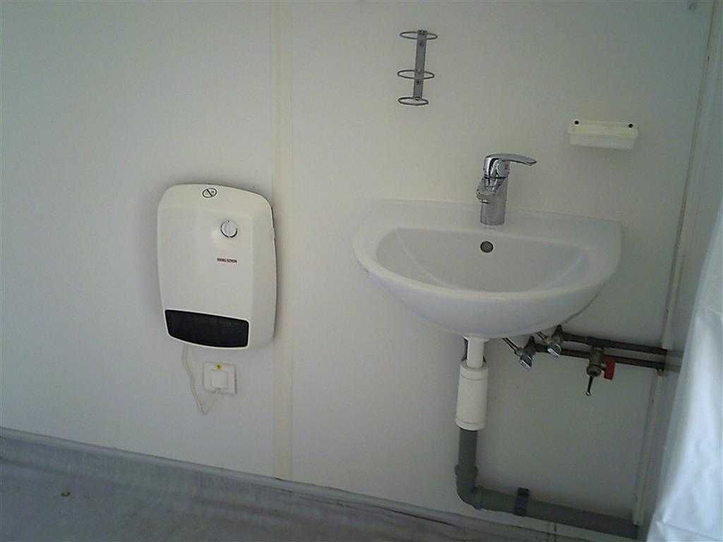 Kontener sanitarny umywalka prysznic CONTAINEX 20'; 6m x 2,43m