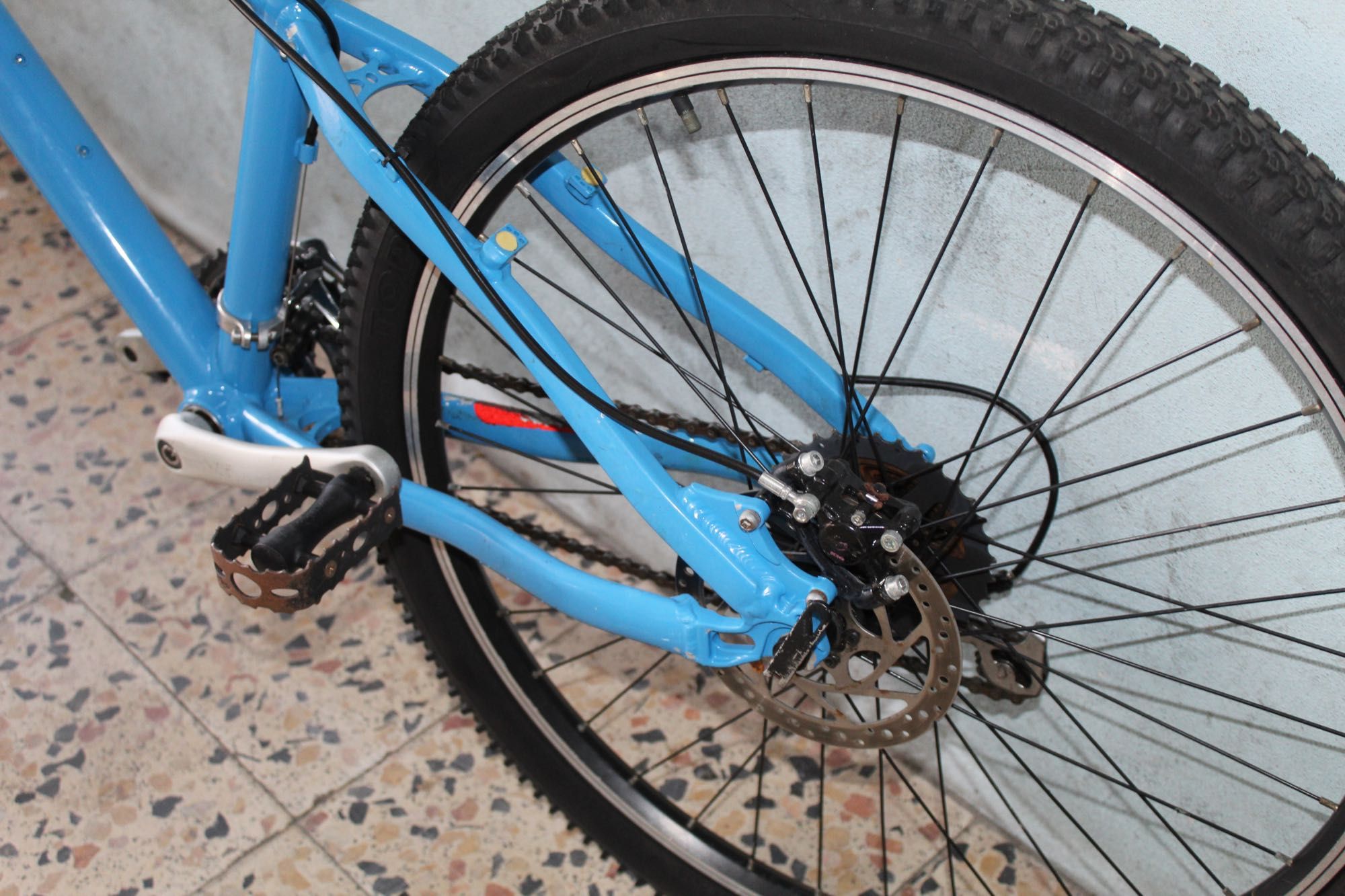 Bicicleta azul (roda 26)