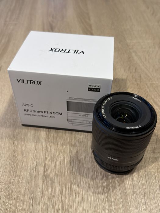 Obiektyw VILTROX AF 13mm f/1.4 Fuji X