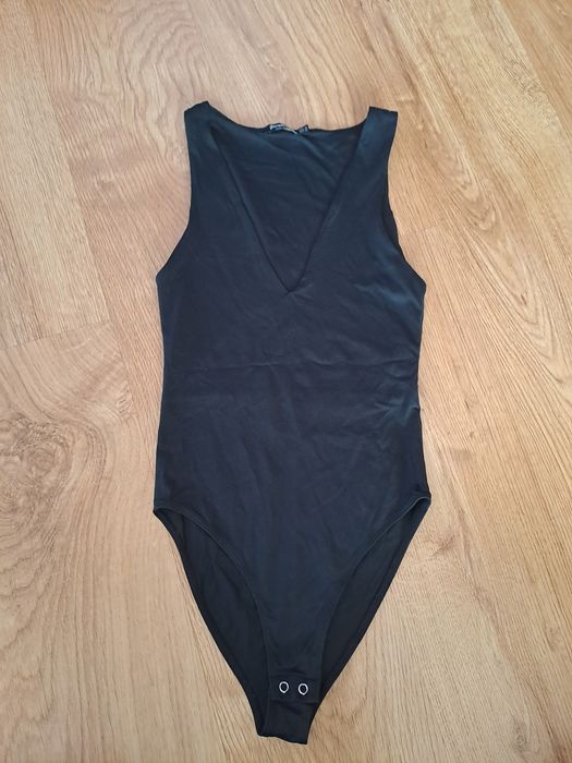 Damskie body XS Stradivarius