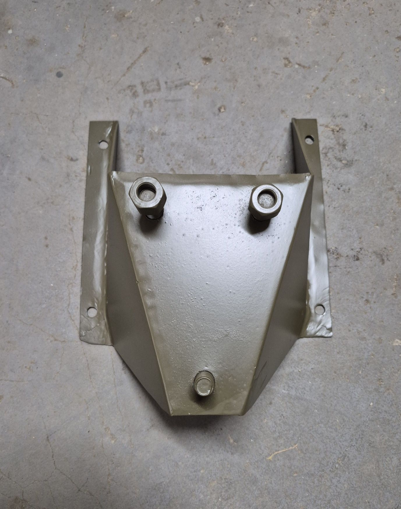 Jeep willys mb GAZ 69 gazik 67 Czapajew mocowanie koła zapasowego