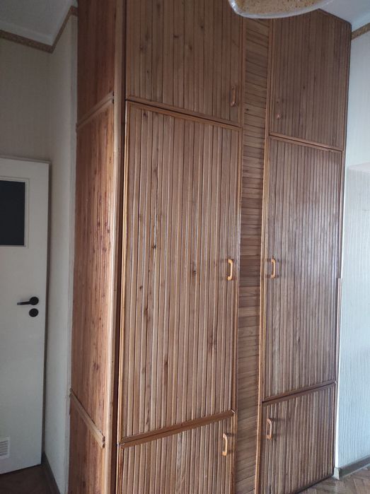 drzwi i półki szaf wnękowych - do demontażu