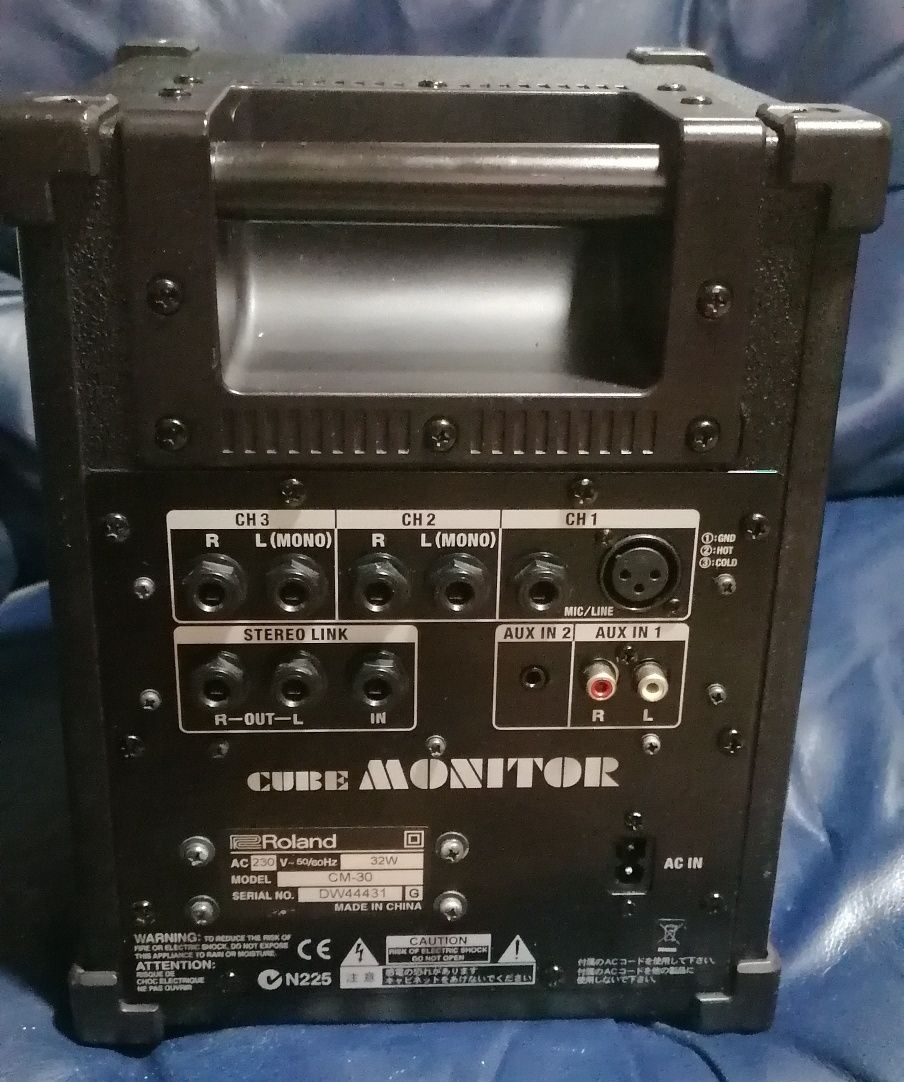 Roland Cube Monitor CM30