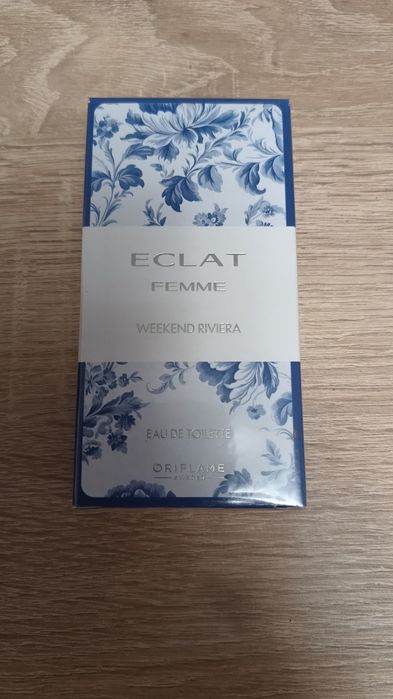 Woda toaletowa Eclat Femme Weekend Riviera