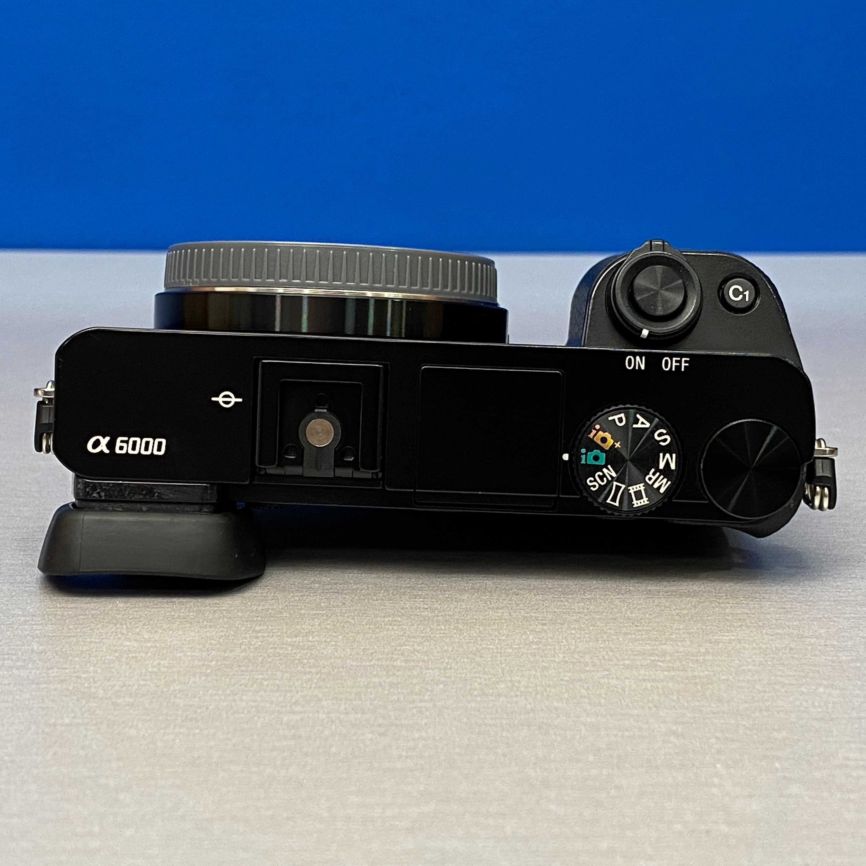 Sony Alpha A6000 (Corpo) - 24.3MP