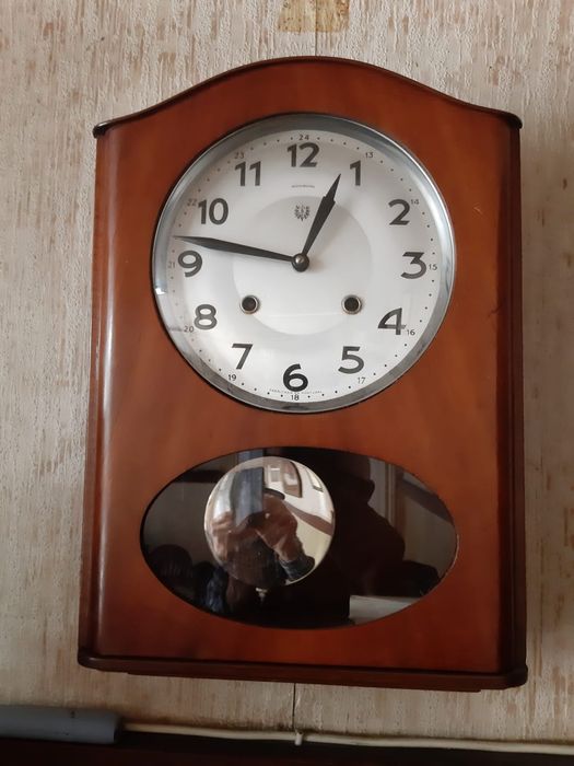 Relógio antigo da Reguladora