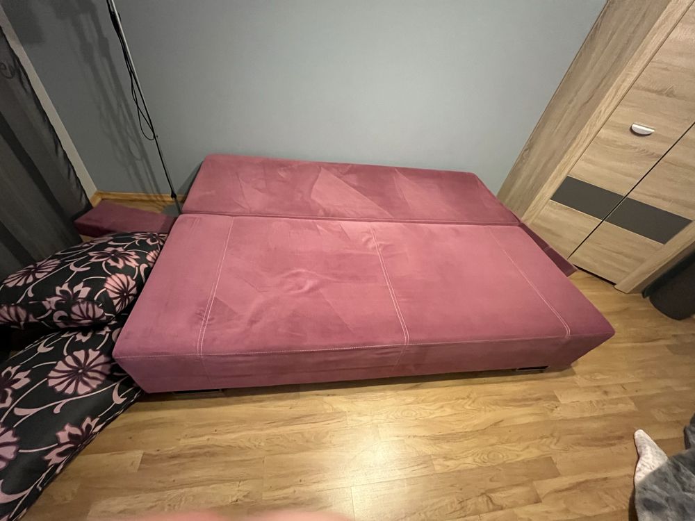Kanapa rozkladana z funkcją spania