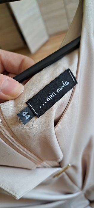 Sukienka blady róż rozmiar 44