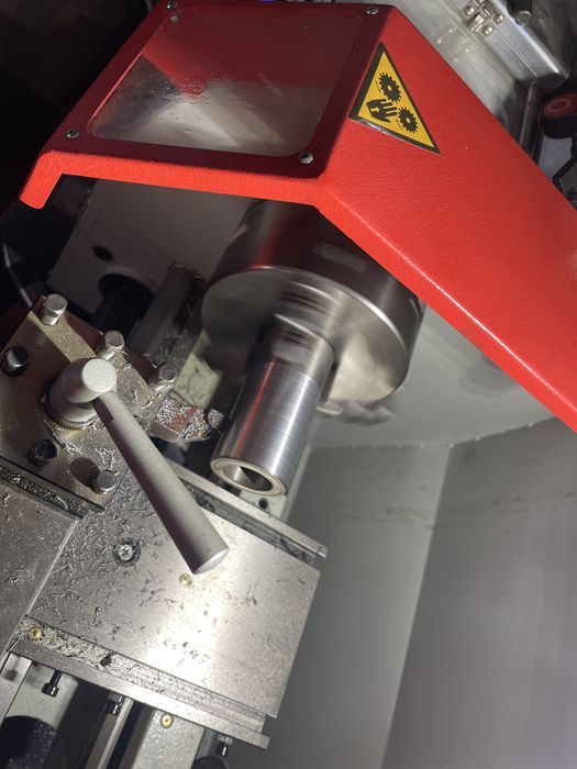 Toczenie,prostowanie wałków wałów ,napawanie