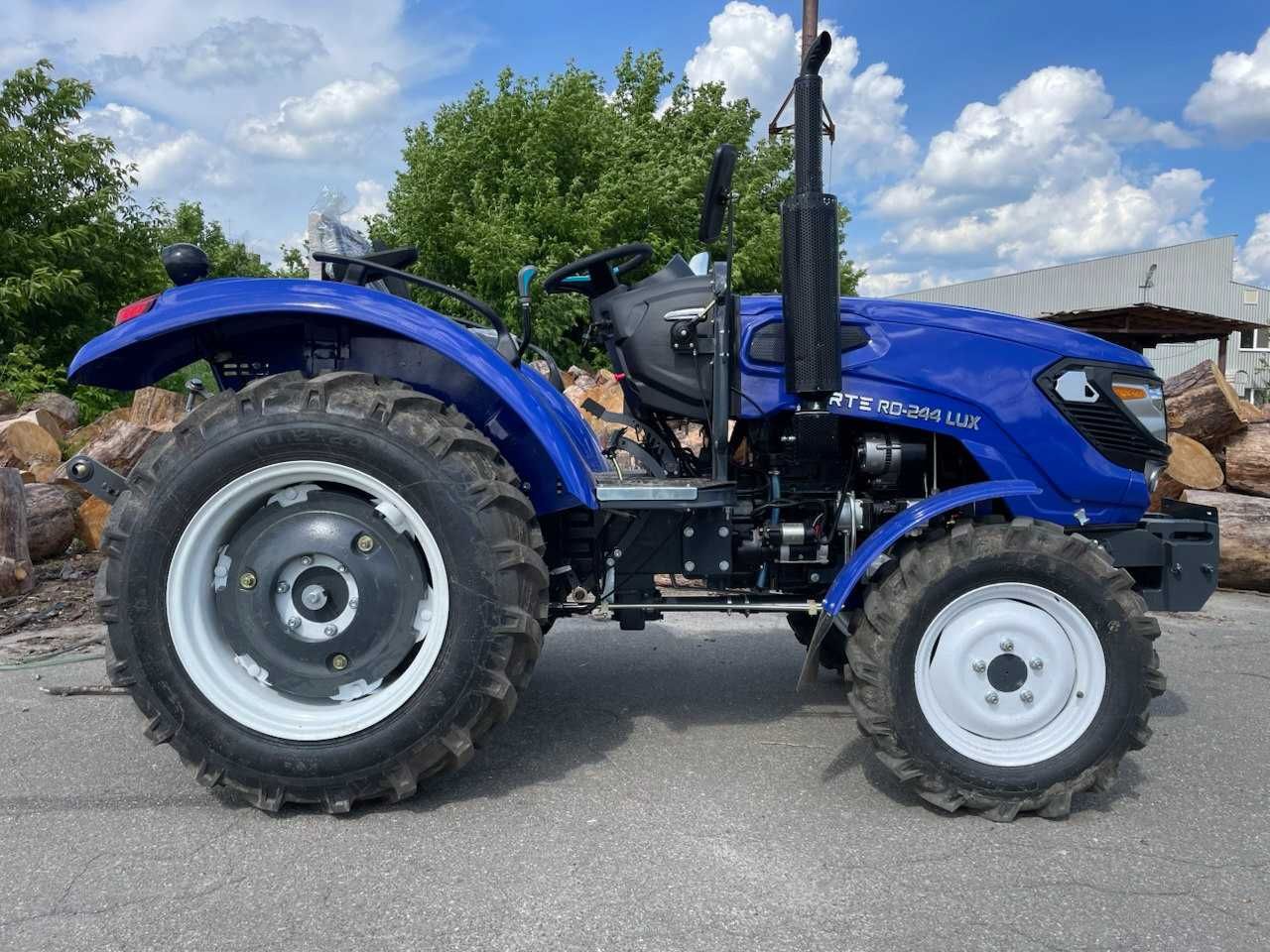 Мінітрактор Forte RD-244 (24 к.с., 4×4, синій) новий доставка