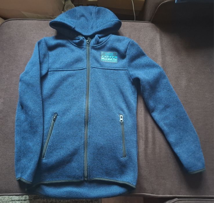 Ciepła bluza YFK, rozm. 134/140