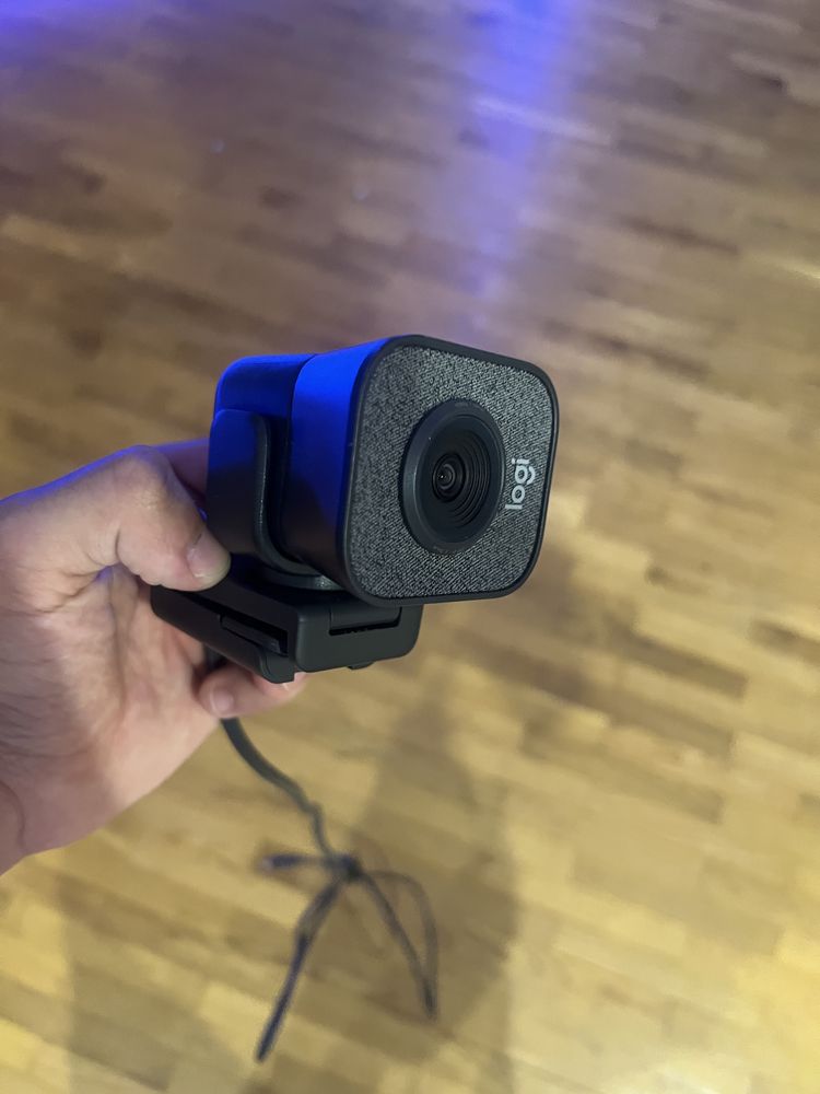Веб-камера Logitech StreamCam