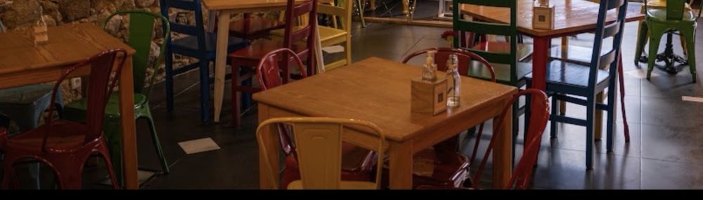 Mesas em pinho duas medidas