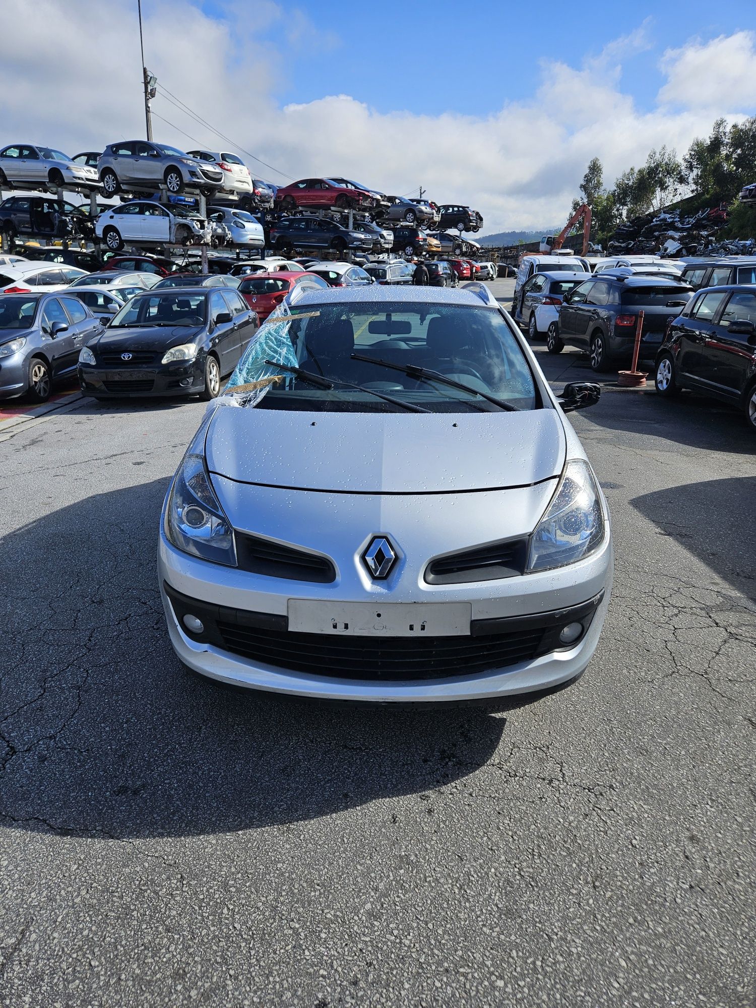 Renault Clio III Break 1.5 DCi de 2008 para peças