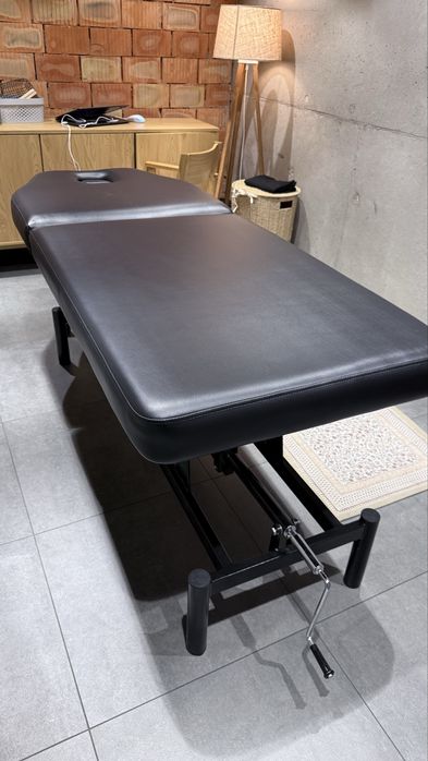 Кушетка масажна