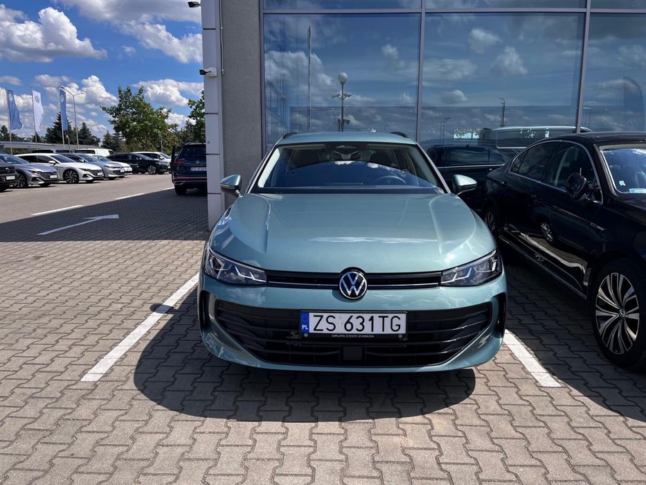 Wypożyczalnia samochodów wynajem aut wypożyczalnia aut GTrent wroclaw