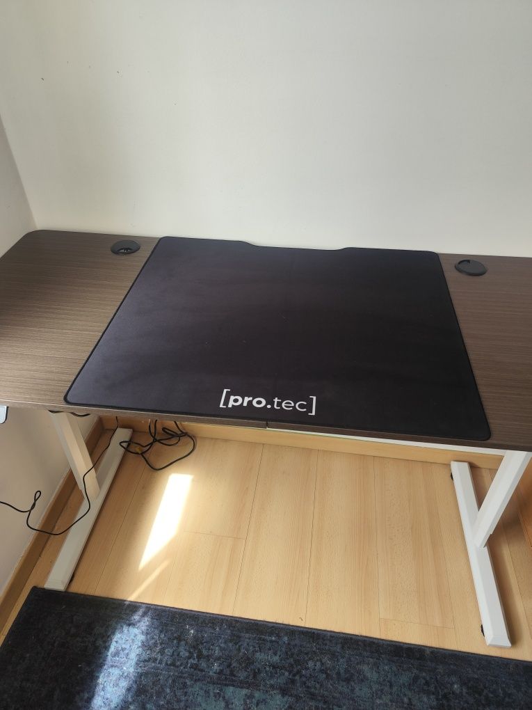 Cadeira e Mesa Eléctrica Escritório