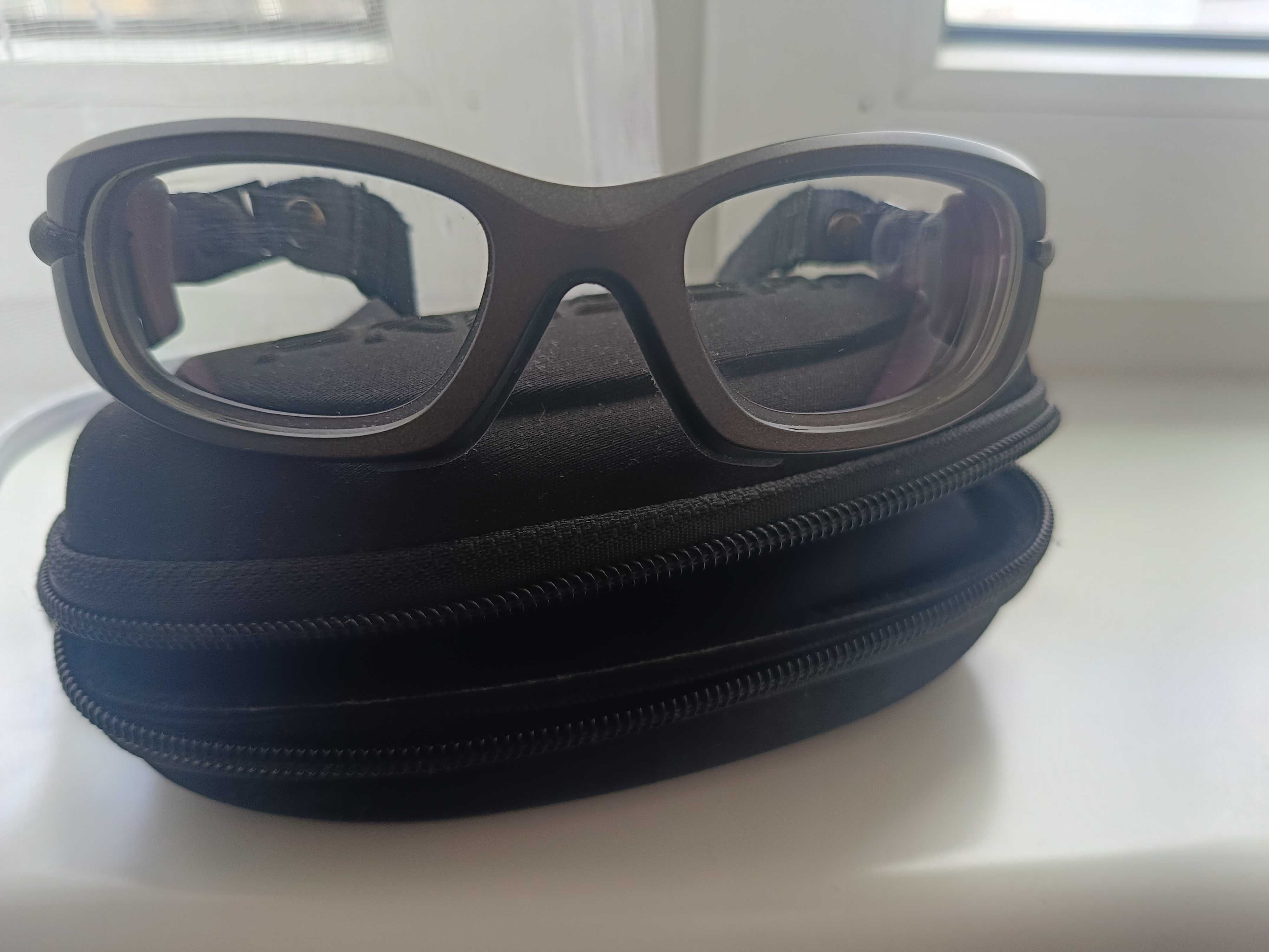 Okulary sportowe PROGEAR EG-M1021 Eyeguard - dziecięco-młodzieżowe