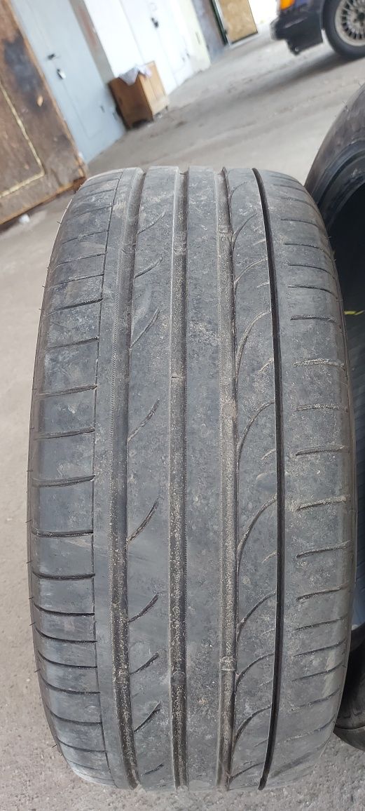 Шини літні 235 45 18, 2019 року