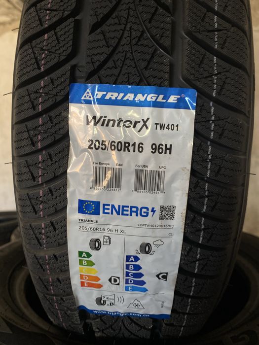 Зимові шини Triangle WinterX TW401 205/60 R16 96H