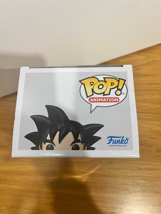 Vendo Funko POP! - Goku com Nyoibo #1922 (Dragon Ball) novo