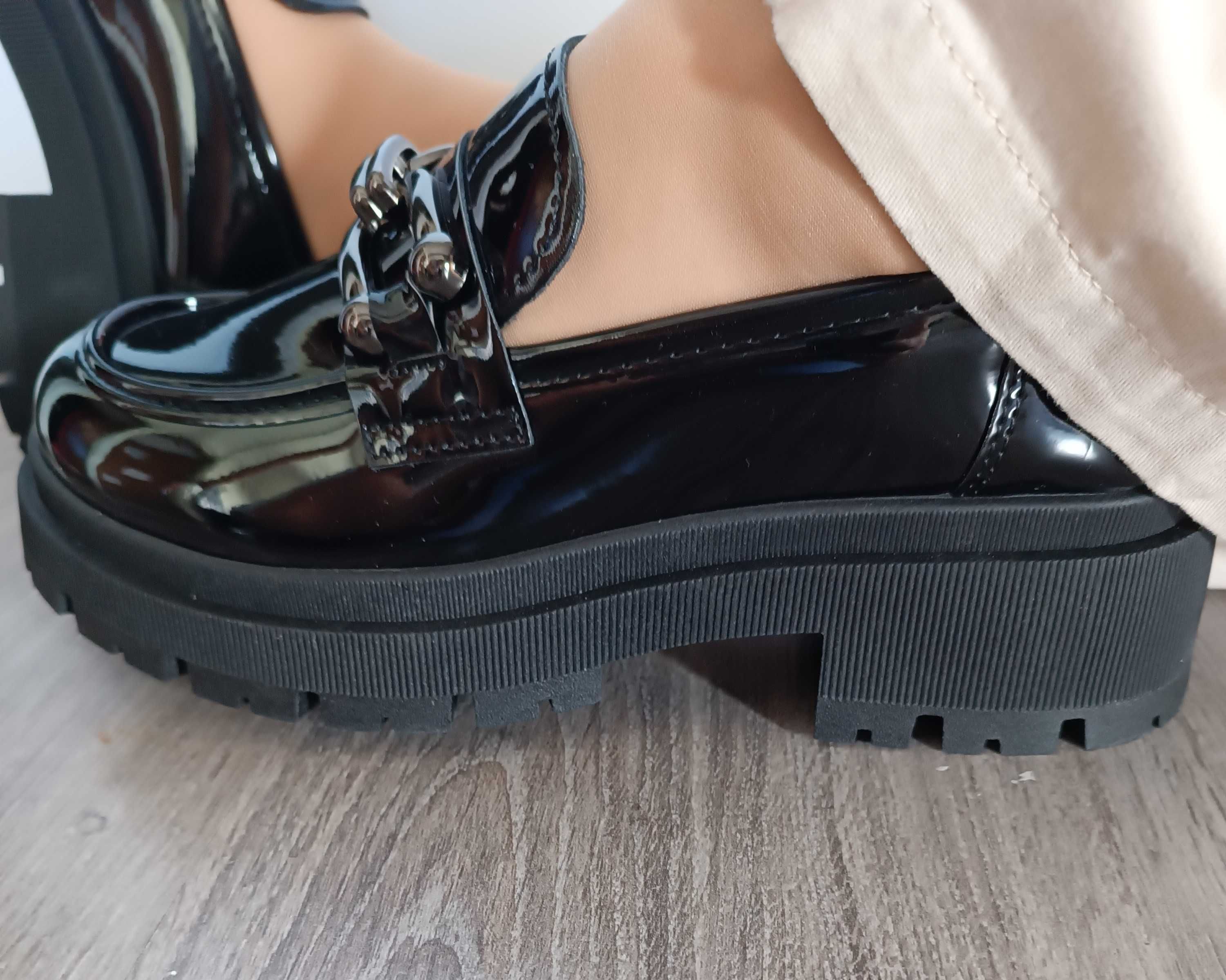 Czarne ,Eleganckie ,Mokasyny ,Lakierowane(36)