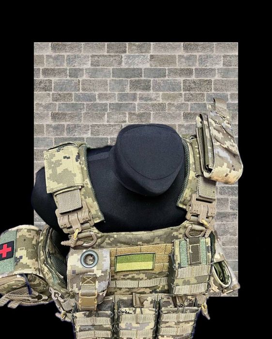 Плитоноска/ бронежелет