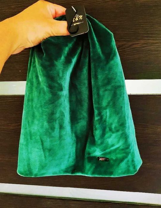 Manni butelkowa zieleń czapka bawełniana welurowa nowa