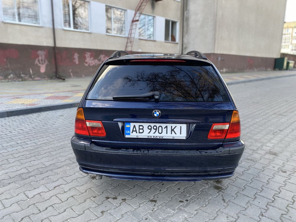 Продам BMW 320d