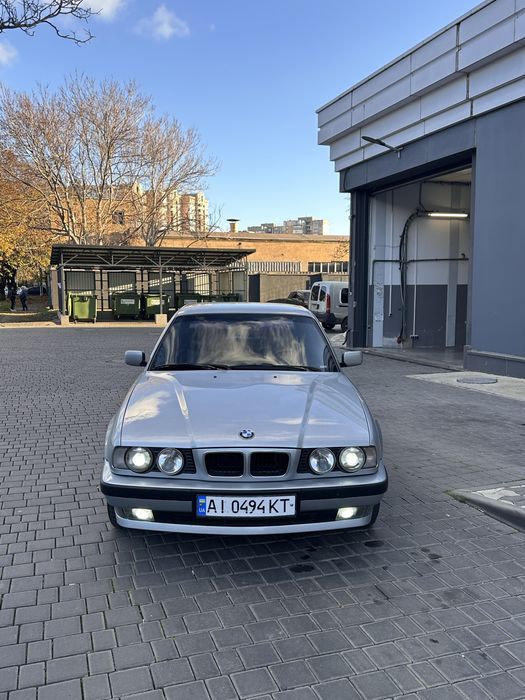 Продам BMW e34 m50b25