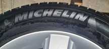 Диски в сборе на Mercedes r16 резина  лето