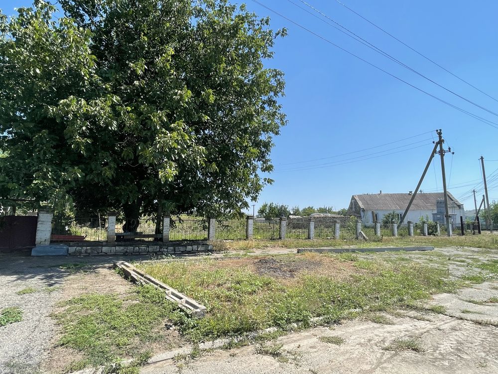 Продаю будинок в с. Щербані