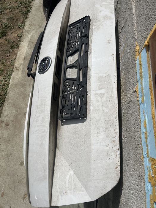 Кришка багажника Skoda RAPID задня ляда шкода рапід