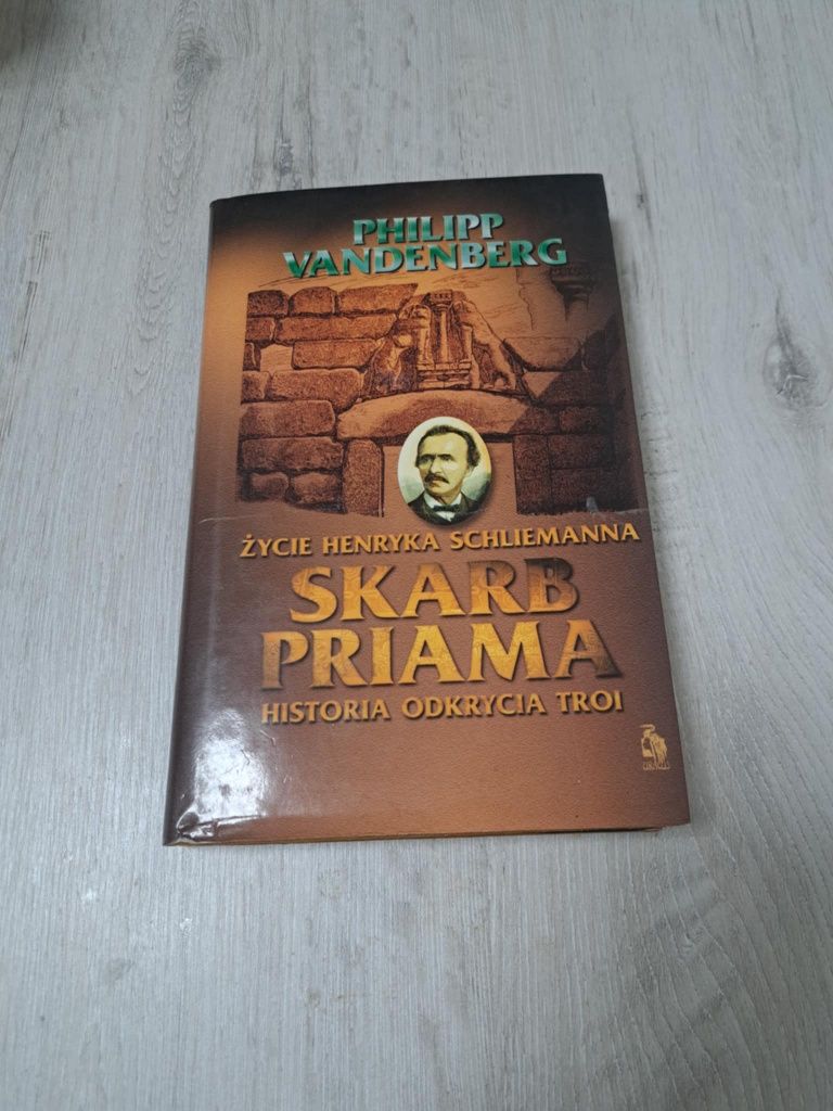 Skarb piama . Historia odkrycia troi.