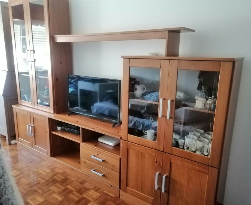 Vendo-o móvel de sala