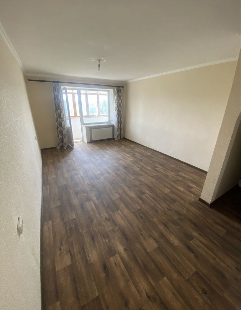 Продам 1 кімнатну квартиру Ковалівка