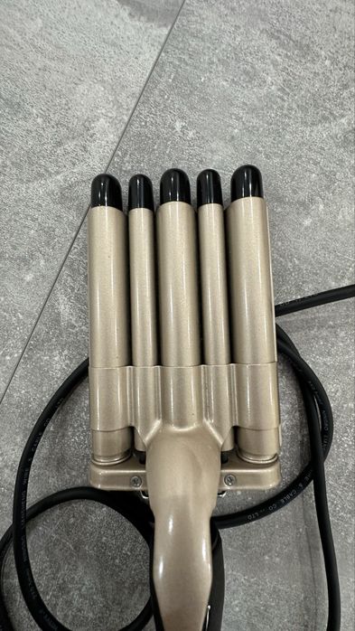 Плока для волосся.5 хвиль